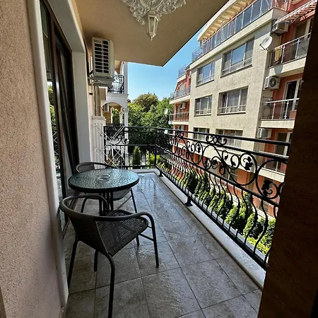 Lux Studio Valencia Gardens Apartmán *